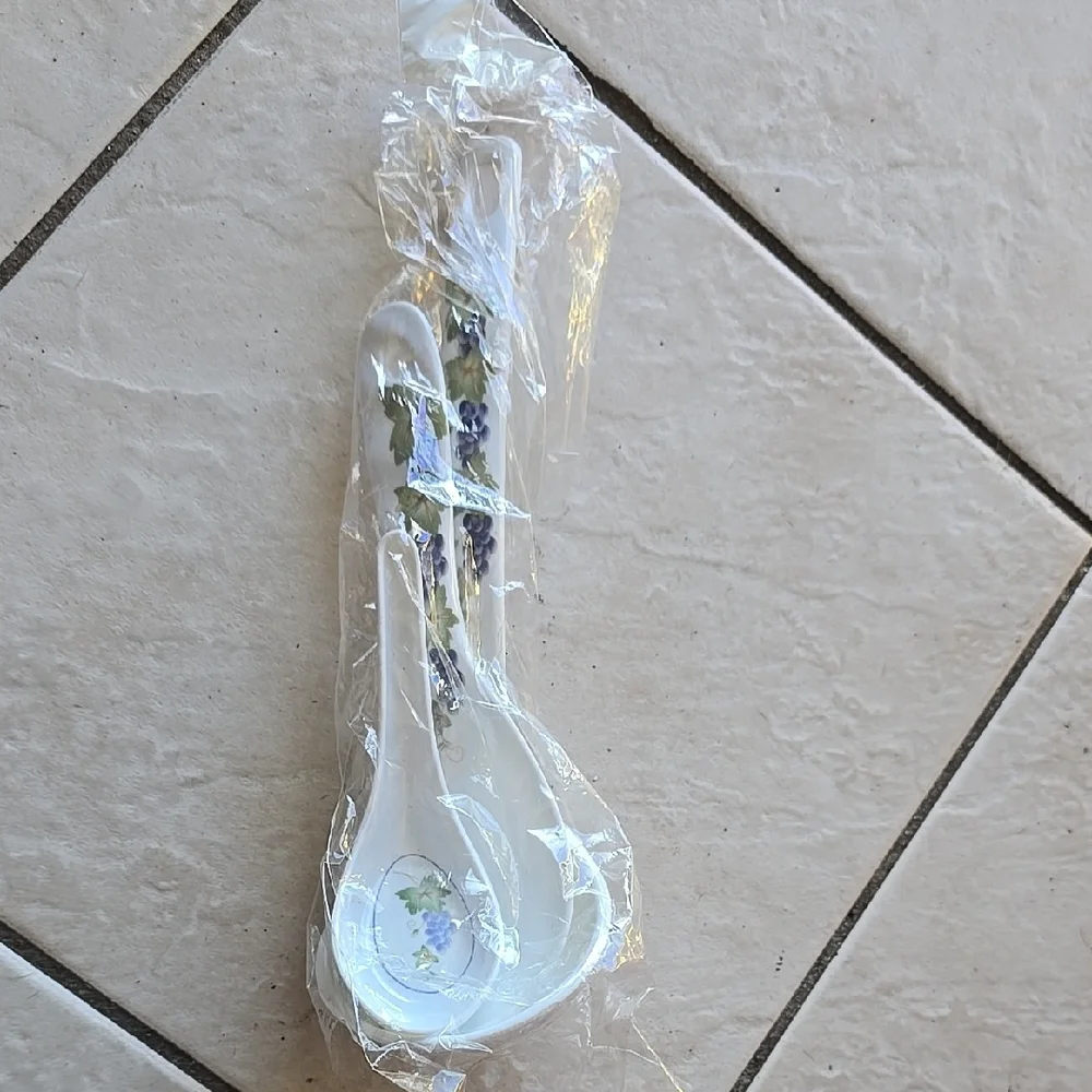 Floral Ceramic Spoon Rest